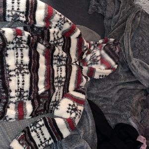 Fuzzy Billabong Quarter Zip